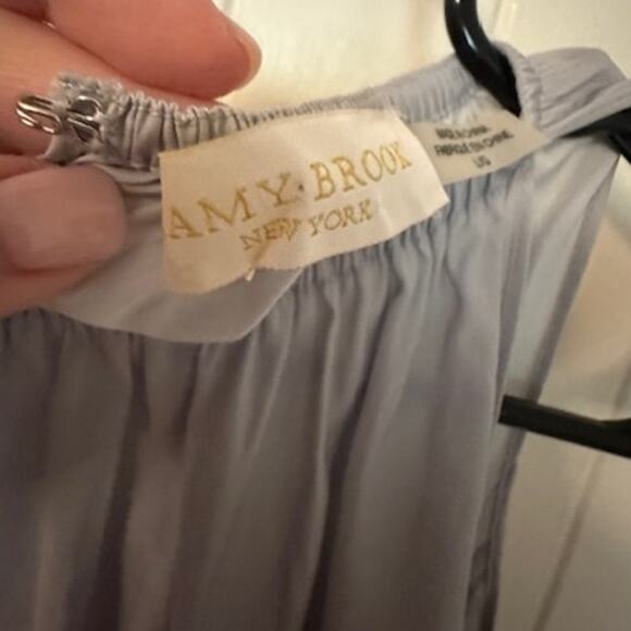 Ramy Brook Lauren Cold Shoulder Smocked Waist Satin Keyhole Blouse Women's L - Picture 7 of 7